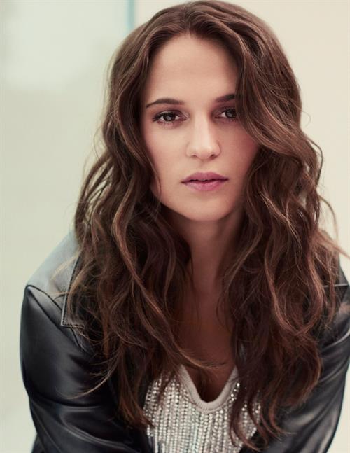 Alicia Vikander