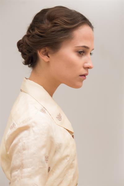 Alicia Vikander