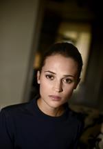 Alicia Vikander