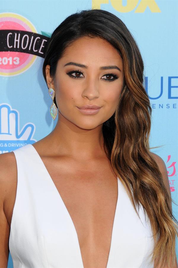 Shay Mitchell