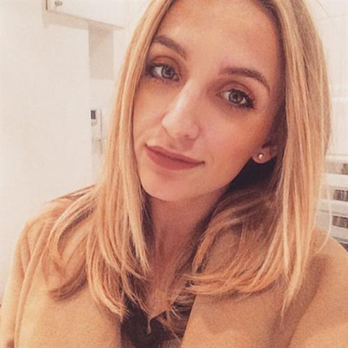 Tiffany Watson taking a selfie