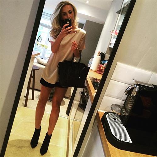 Tiffany Watson taking a selfie