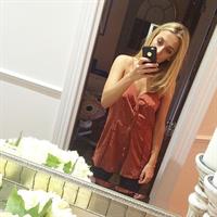 Tiffany Watson taking a selfie