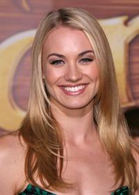 Yvonne Strahovski