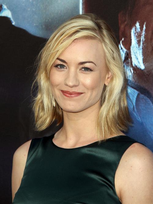 Yvonne Strahovski