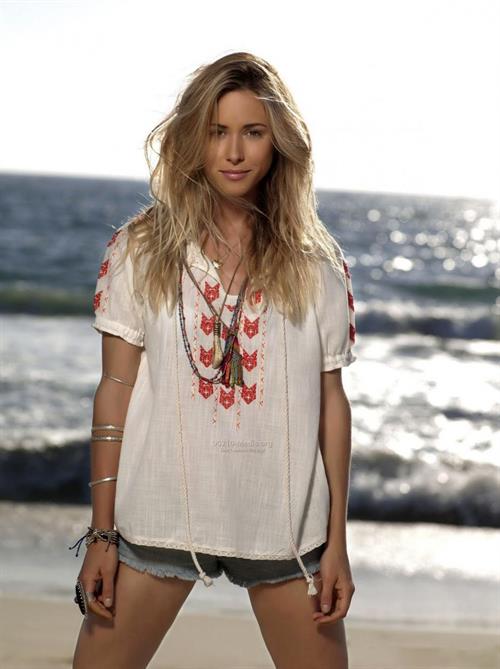 Gillian Zinser