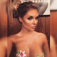 Sarah Louise Harris taking a selfie