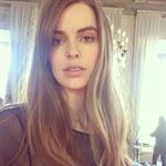 Robyn Lawley taking a selfie
