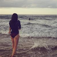 Michelle Jenneke in a bikini - ass