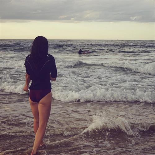 Michelle Jenneke in a bikini - ass