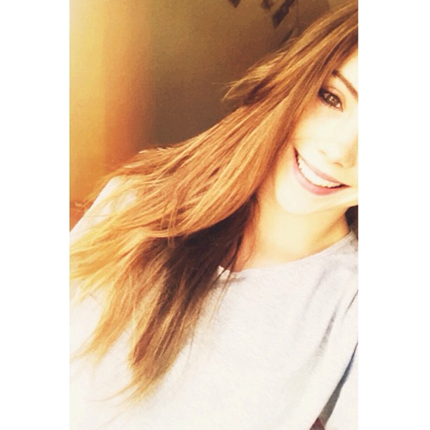 McKayla Maroney taking a selfie