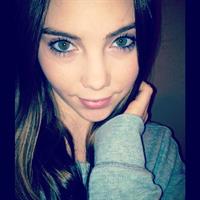 McKayla Maroney taking a selfie