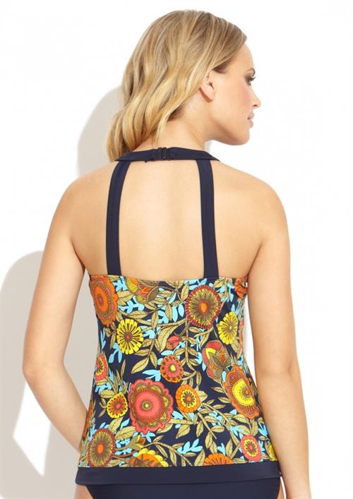 Elisandra Tomacheski