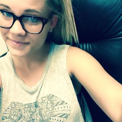 Kayla Garvey taking a selfie