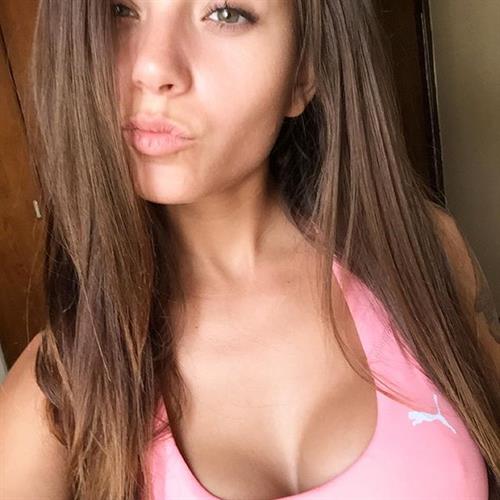 Melanie Pavola taking a selfie