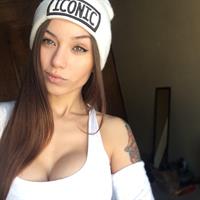 Melanie Pavola taking a selfie