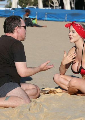 Courtney Stodden Bikini Pictures Courtney Stodden Bikini Candids at the beach in Venice