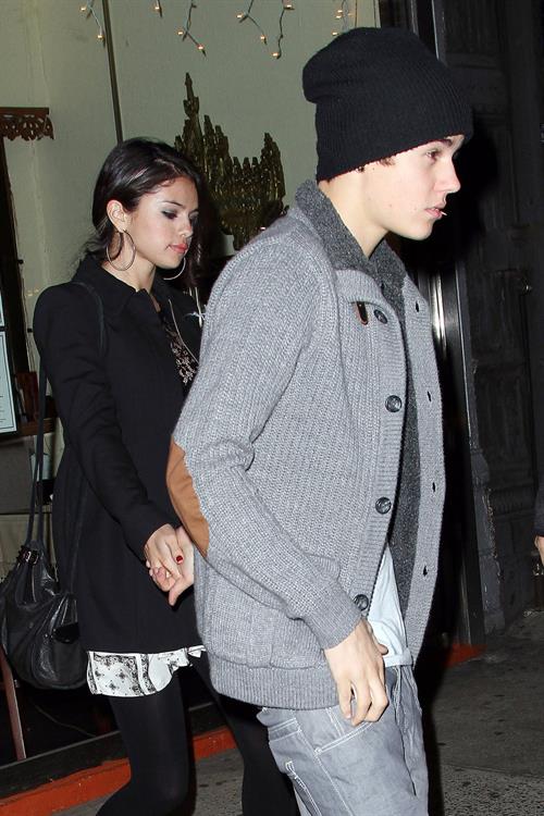 Selena Gomez leaving a restaurant in New York City on December 2, 2012