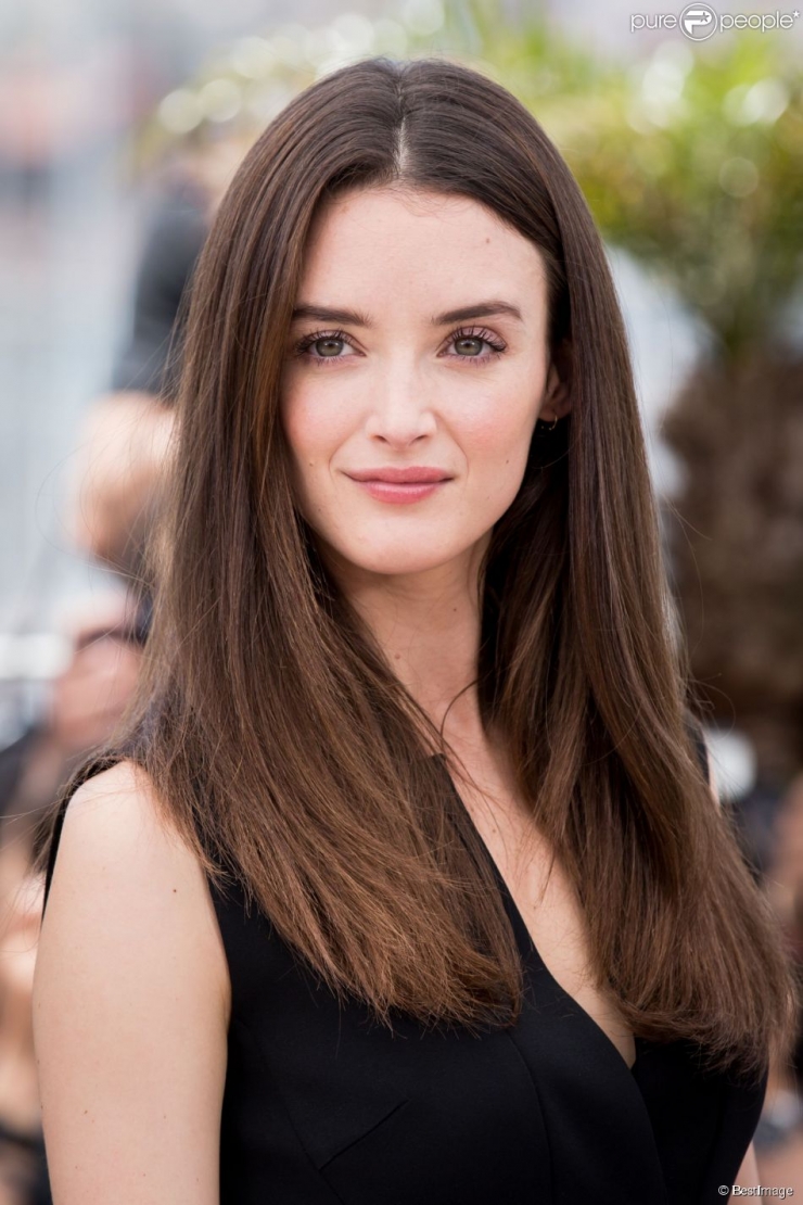Charlotte Le Bon Pictures