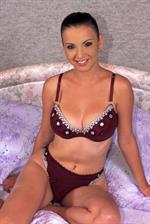 Ilona Hoffejova in lingerie