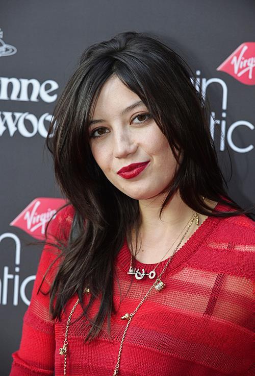 Daisy Lowe