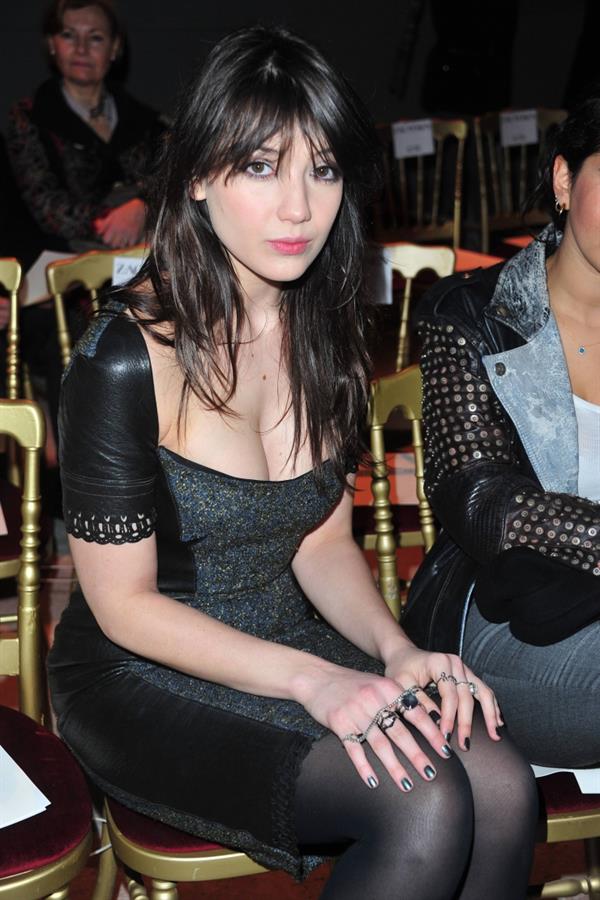 Daisy Lowe