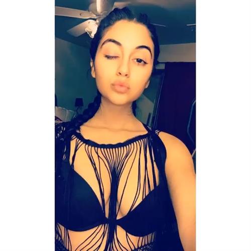 Jailyne Ojeda Ochoa taking a selfie