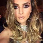 Perrie Edwards taking a selfie