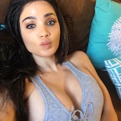 Kristina Basham taking a selfie