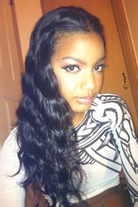 Ebonee Davis taking a selfie