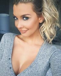 Emily Sears taking a selfie