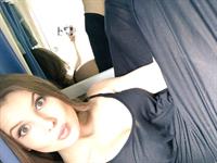 Amanda Cerny taking a selfie