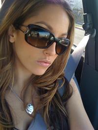 Jenna Haze taking a selfie
