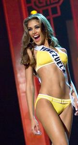 Dayana Mendoza in a bikini