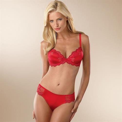 Jessica Van Der Steen in lingerie