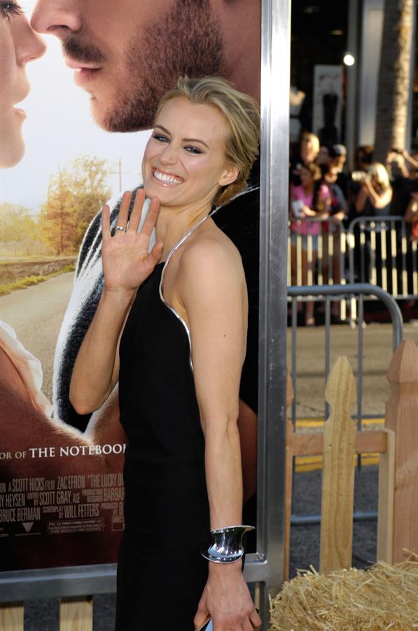 The Lucky One Los Angeles Premiere- April 16 2012
