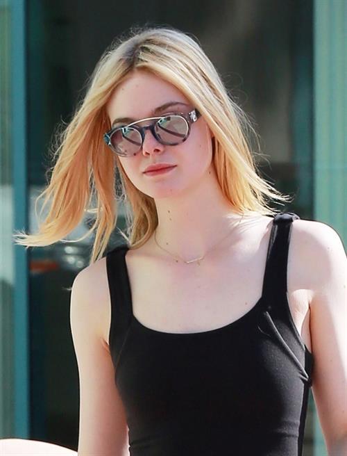 Elle Fanning