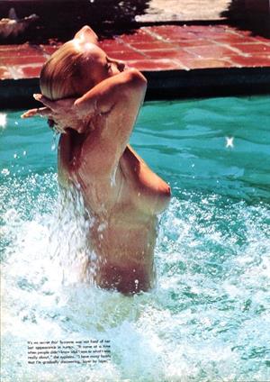 Suzanne Somers - breasts