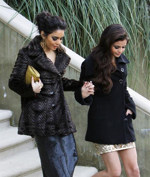 Selena Gomez headed to the Golden Globe Awards in LA January 13, 2013 