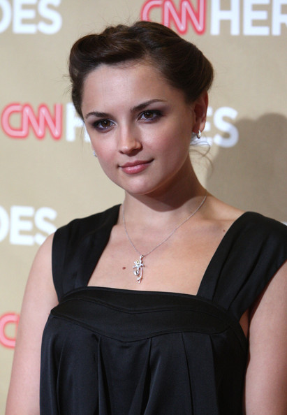 Rachael Leigh Cook