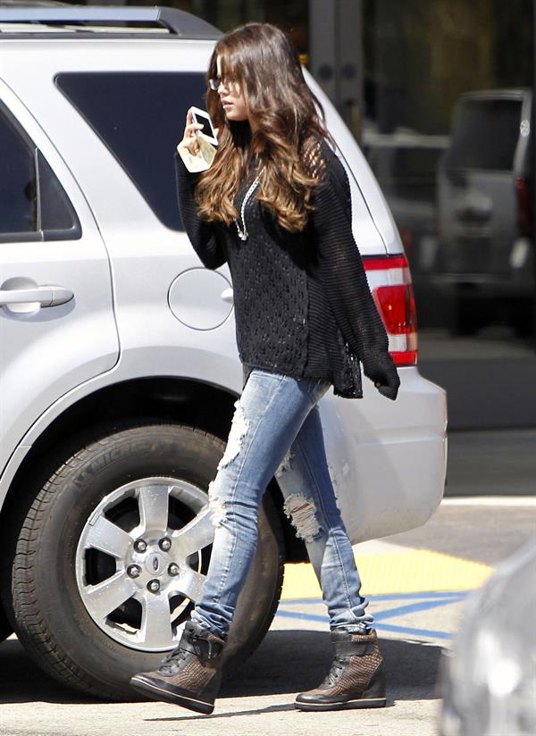 Selena Gomez in Encino - August 24, 2012