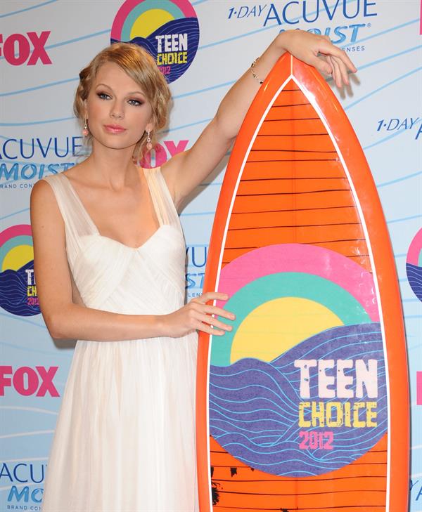Taylor Swift at the 2012 Teen Choice Awards in Universal City July 22, 2012 