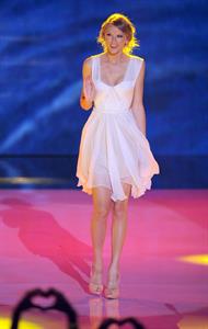 Taylor Swift at the 2012 Teen Choice Awards in Universal City July 22, 2012 