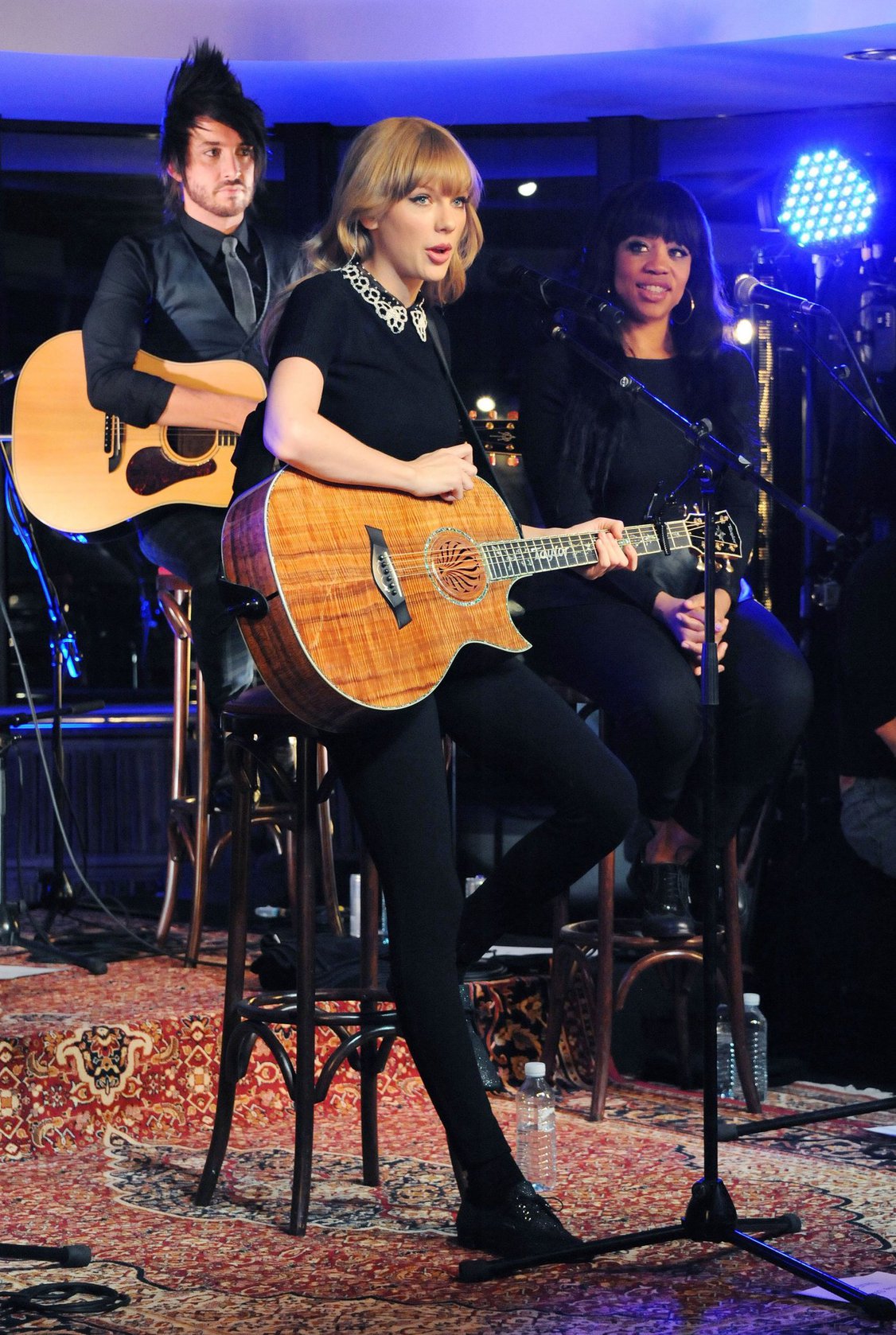 Taylor Swift performs at a private concert for NRJ on a barge on The Seine January 28, 2013 