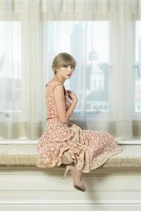 Taylor Swift - Christian Sinibaldi photoshoot 2012 