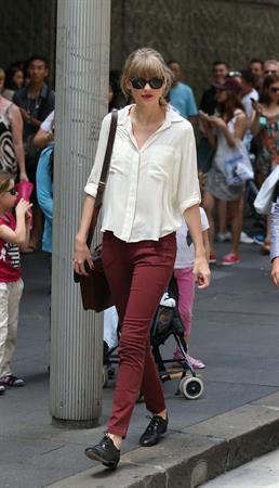 Taylor Swift out shopping in Sydney, Australia 