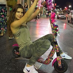 Amanda Cerny