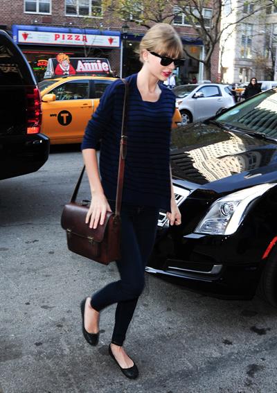 Taylor Swift out and about in New York March 12, 2012