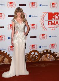 Taylor Swift on the red carpet at the 2012 MTV Europe Music Awards in Frankfurt, Germany November 11, 2012
