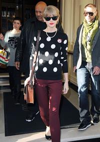 Taylor Swift leaving her hotel in London 11/7/12